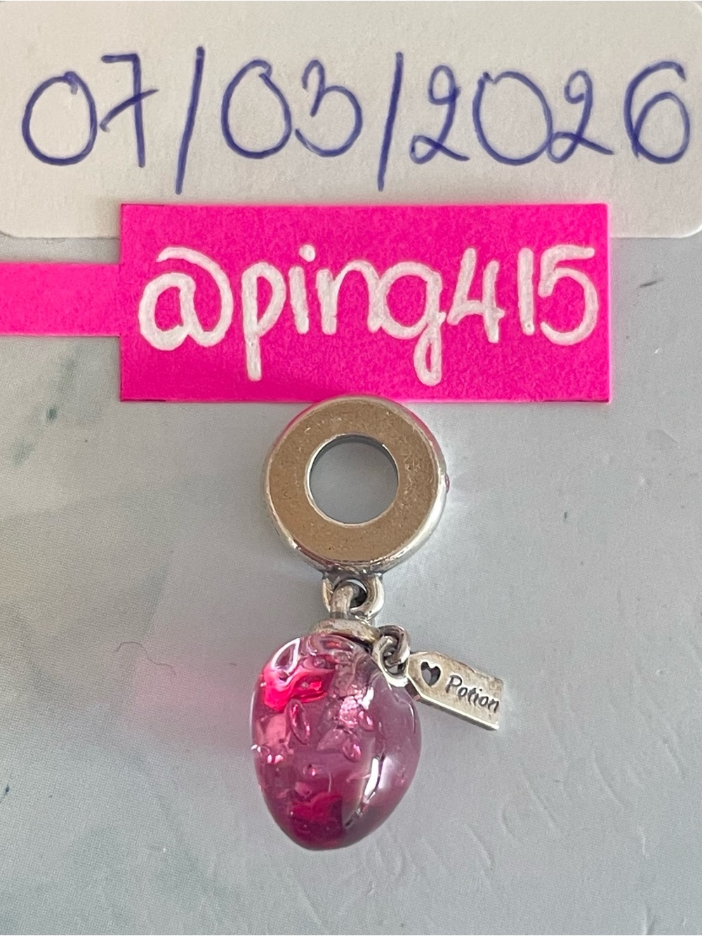 Pandora love potion dangle - Picture 8 of 11